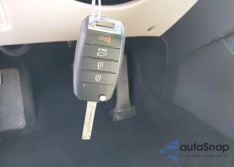 2015 Kia Optima Lx z USA, uszkodzony, nr VIN KNAGM4A76F5567425